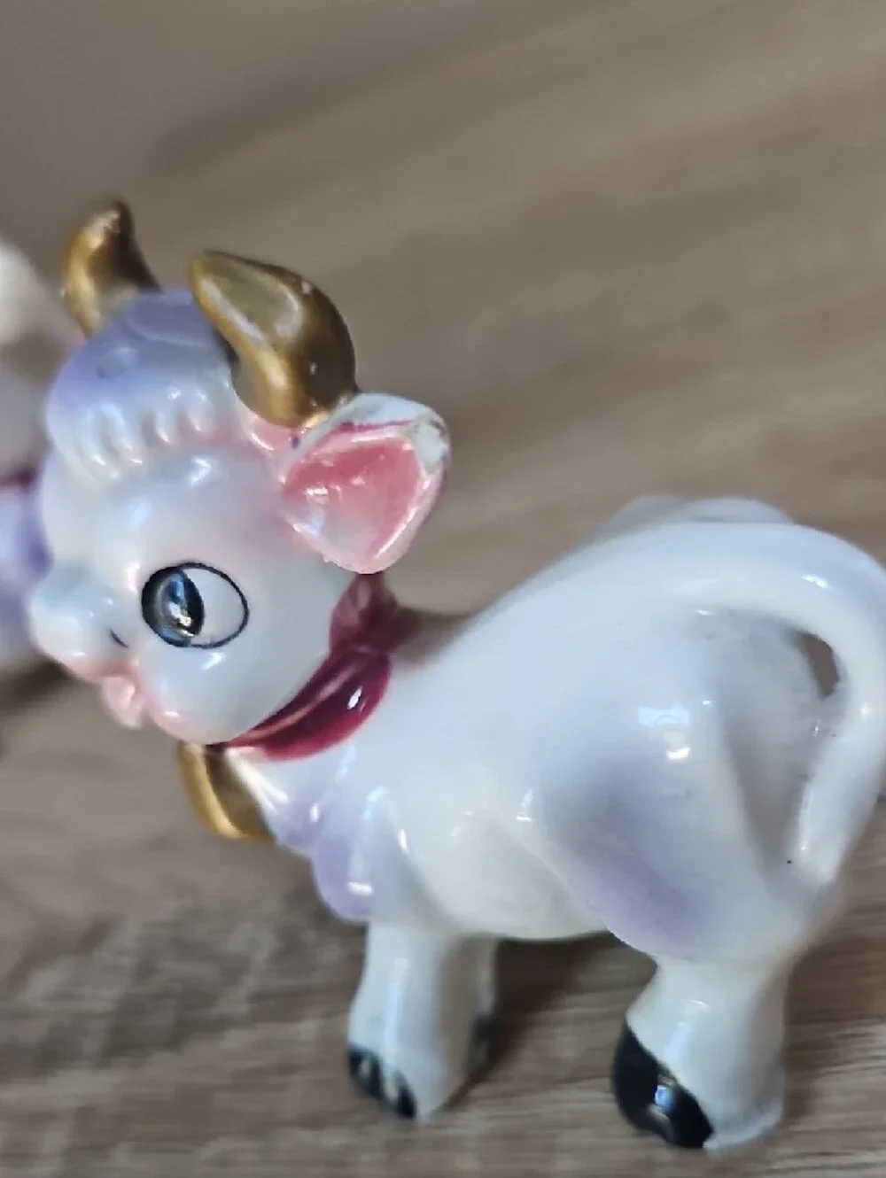Vintage Kitschy Ceramic Elsie Cow Salt & Pepper - White and Pink Decorative